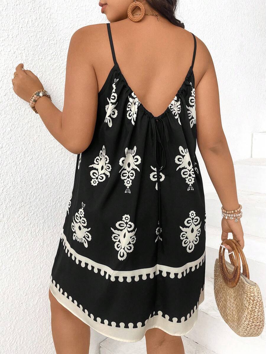 SHEIN Frenchy 大码休闲无袖连衣裙，简约时尚，适合日常穿着 - 彩色 - 查看 1