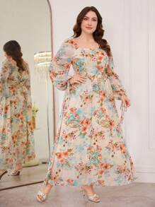 Modelyn Robe chiffon à fleurs marguerite avec encolure carrée, manches longues évasées et taille marquée pour femmes grande taille