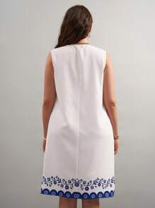 SHEIN LUNE Vestido de línea A sin mangas hasta la rodilla con estampado floral retro de talla grande, para looks bohemios de primavera, festivales y rave. Conjunto de loungewear para vacaciones de verano, ropa de mujer de estilo "old money", atuendos de mujer para el Día de San Patricio y Pascua, y para country concerts y conciertos de primavera.