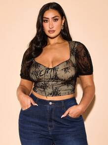 SHEIN BAE Plus Size Women Elegant Sexy Lace Short Sleeve Cropped T-Shirt, Bodycon, Fitted, Adorable And Sexy, Available In Black, Nude, Khaki Colors, Spring/Summer - Black - View 4