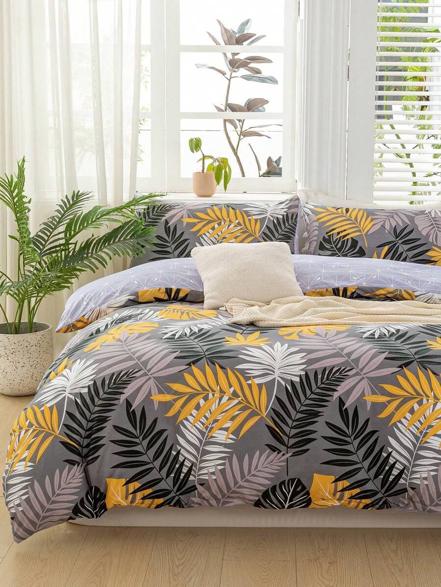 Bộ ga trải giường 3 món họa tiết lá và hoa này được làm từ chất liệu vải sợi siêu mịn cao cấp, siêu mềm mại và thoáng khí, phù hợp cho mọi mùa. Sản phẩm có thể giặt máy, chống phai màu, chống xù lông, chống co rút và chống nhăn. Thiết kế thời trang và đa năng phù hợp với phong cách trang trí phòng ngủ Bohemian, Farmhouse hoặc Modern Minimalist, và rất dễ bảo quản.