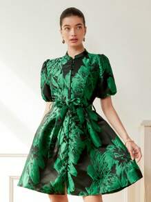 Aveloria 复古优雅纹理双色提花面料泡泡袖立领纽扣装饰束腰 A 字短裙女式波西米亚风度假时尚风格夏季全身印花