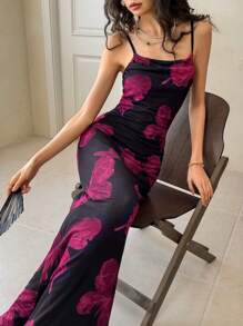 EastFlair Women Floral Print Fit-And-Flare Plunge Neck Elegant Wedding Date Dress Chinese Style Patterns - Black - View 3