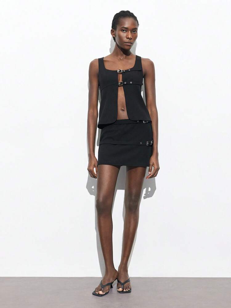 SHEIN Maija Women's Black Adjustable Button Open Hem Square Neck Sleeveless Top