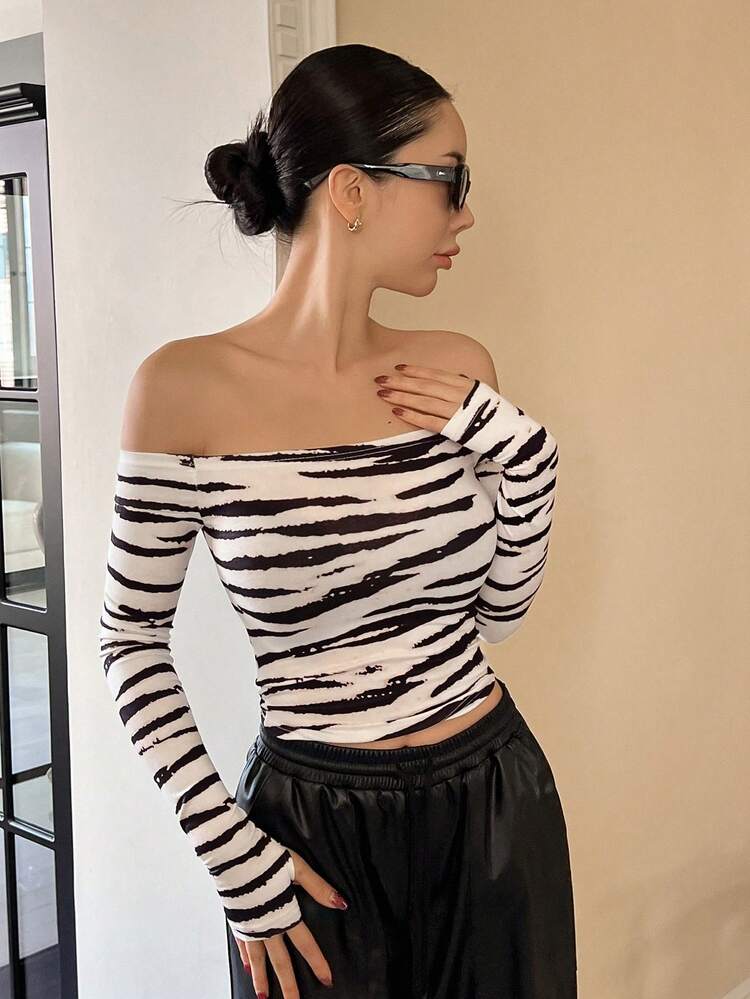 Women's Zebra Print Off Shoulder Slim Fit All-Match T-Shirt Black And White Spring And Summer Long Sleeve Women Tops Crop Women Tops