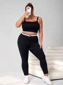 SHEIN CURVE+ 大码黑白撞色拼接休闲深 V 腰线女式紧身裤