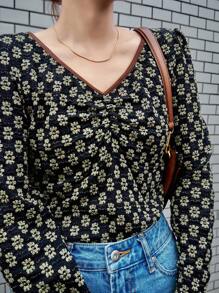 FRIFUL Women's Contrast Trim V-Neck Long Sleeve Simple T-Shirt, Casual Daily Wear