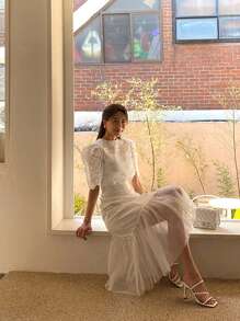 DAZY 女士优雅蕾丝短款泡泡袖 T 恤，夏季外出上衣 - 白色 - 查看 9