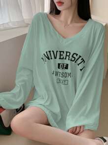 DAZY 女士春夏季休閒V領寬鬆長袖T恤，有字母印花 - 綠色 - 查看 4