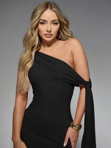 MISSGUIDED 不对称紧身垂坠长连衣裙