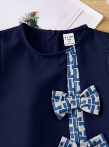 Vestido jumper de niña joven con parches de unicolor tejido y decoración de lazo a cuadros - Azul - Ver 5