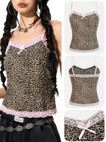 SHEIN Crop top de estampado de leopardo con encaje y parches, para adolescentes, para fiestas, vacaciones, Y2K, uso diario