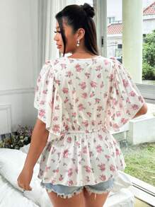 Sunnyshic Blusa de mujer talla grande con volantes en capas, cuello en V, mangas abultadas, estampado floral disperso, elegante, romántica y de estilo retro casual