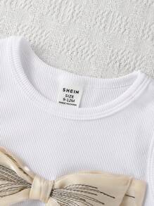 2pcs Baby Girl Summer New Design White Comfortable Vest With 3D Bow + Black Double-Layer Pleated Skirt Princess Skirt Outfit Set