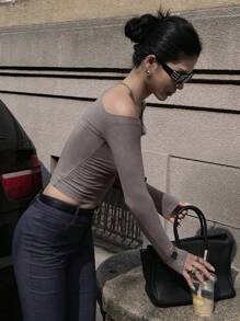 DAZY Dames effen kleur asymmetrische hals lange mouwen cropped getailleerd T-shirt Y2k