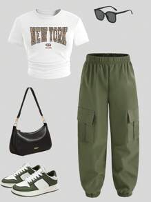 SHEIN Conjunto de 2 piezas para niñas preadolescentes con camiseta de cuello redondo de manga corta de unicolor y pantalones largos utilitarios