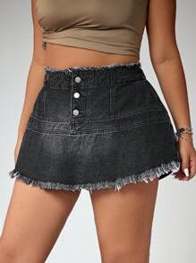 SHEIN ICON Plus Size Denim Shorts, Simple Fashionable Frayed Hem With Metal Buttons - Black - View 3