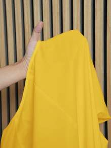 Slaydiva 大码优雅通勤度假休闲宽松纯白色短袖V领A字及膝连衣裙，适合春夏穿着 - 黃色 - 查看 8