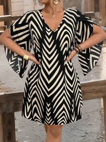 SHEIN LUNE Plus Size Women's Loose Floral Print Woven Dress