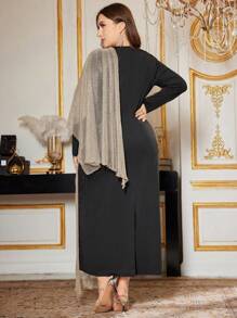 Modelyn Plus Size Women V-Neck Long Sleeve Pleated Patch Floral Fitted Slim Bodycon Elegant Party Dress