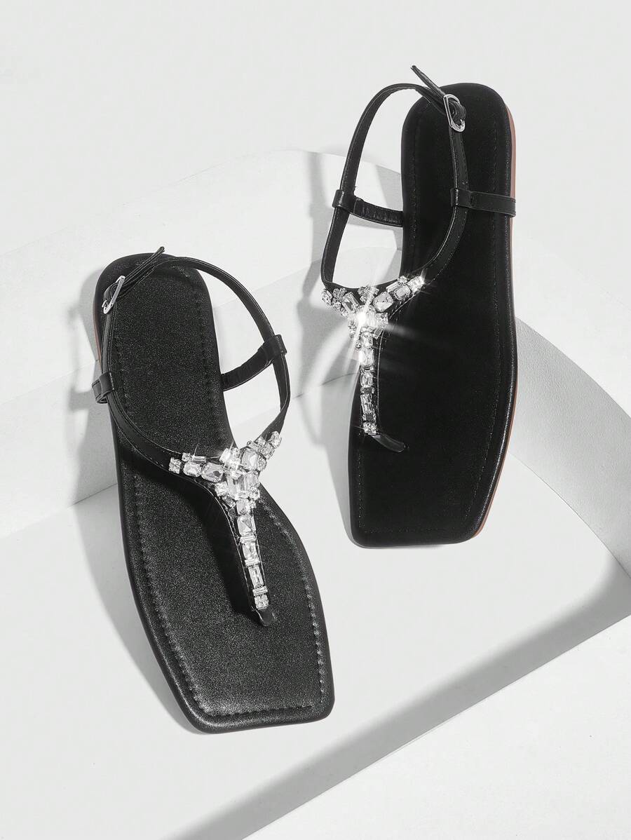 CUCCOO SZL Women's Red Fashionable Metal Buckle Flat Sandals - Black - View 1