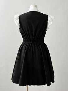 Flirla Plus Size Sweet Preppy Bowknot Decor Cap Sleeve Shirt & Dress 2-In-1 Set For Women - Black and White - View 2