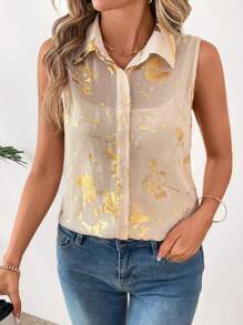 SHEIN Clasi Damska bezrękawnikowa bluzka z nadrukiem foliowym z szyfonu, przezroczysta, na wakacje, lato, plaża dla kobiet, koncert country, wakacje swobodne, kobiety country, kobiety, boho, koncerty kobiet, festiwal rave, dzień św. Patryka, święty Patryk, Ibiza Fits, lato dla kobiet, wiosenna przerwa