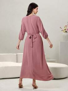 Al Najma Damen Lässig Langarm Kleid mit V-Ausschnitt und Stickerei