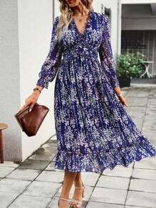 SHEIN Clasi Đầm Maxi Họa Tiết Hoa Nhỏ Gọn Tay Phồng Viền Xếp Ly Cho Kỳ Nghỉ Bãi Biển Nữ - Màu xanh lam - Xem 3