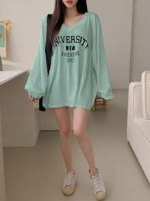 DAZY 女士春夏季休閒V領寬鬆長袖T恤，有字母印花 - 綠色 - 查看 2