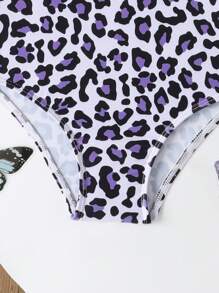 Traje de baño de una pieza con estampado de leopardo y detalle de volante para niñas jóvenes - Púrpura malva - Ver 3