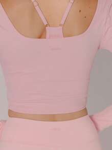 Aralina 休闲服分层运动短款上衣吊带背心和长袖短款上衣，带褶皱袖子细节两件套 - 粉色 - 查看 2