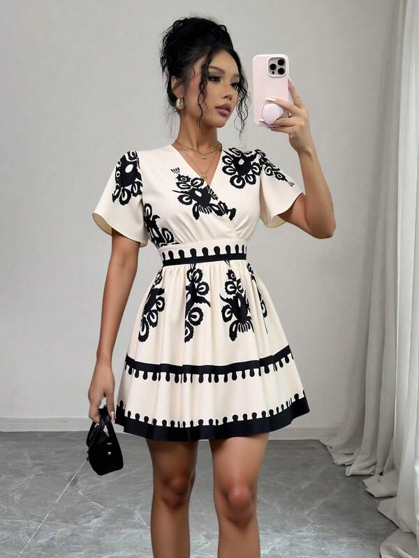 Breezaya Vestido casual y elegante de mujer con cuello en V y estampado floral, de estilo minimalista y chic para uso diario