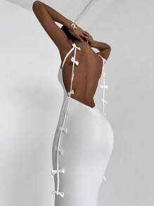 Aloruh 女士白色婚礼季节细肩带花卉印花修身露背连衣裙 - 白色 - 查看 2