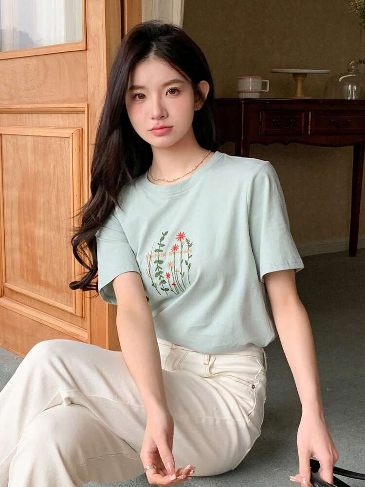 Flower Embroidery Round Neck Short Sleeve T-Shirt Easter