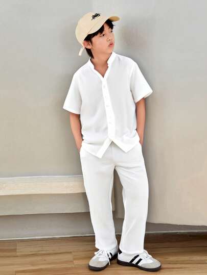 SHEIN Tween Boys' Loose Fit Casual Solid Color Notched Collar Short Sleeve Shirt And Pants 2pcs/Set