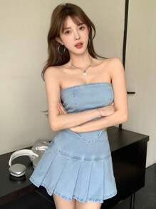 DAZY 2pcs/Set Women's Fitted Short Denim Tube Top And Pleated Denim Mini Skirt Outfit Summer - Light Wash - View 2