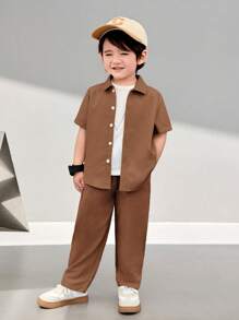 SHEIN Leap Crew 2pcs Set: Solid Color Collar Short Sleeve Top & Slim Fit Pants For Young Boys - Brown - View 2