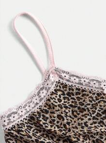 SHEIN Crop top de estampado de leopardo con encaje y parches, para adolescentes, para fiestas, vacaciones, Y2K, uso diario