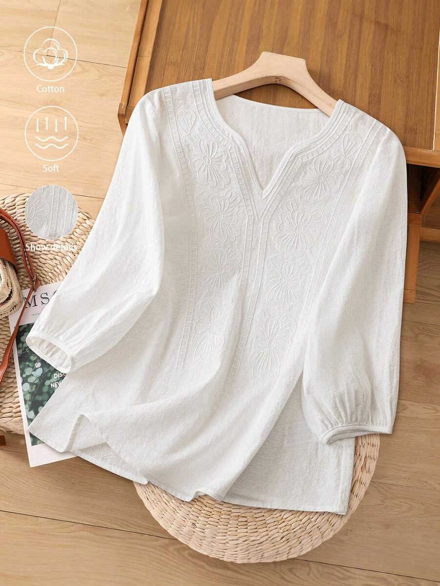 GlowEve 女士白色 V 领刺绣短袖衬衫 - 白色 - 查看 1