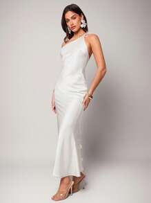 Silquee 初春夏纯白色纯情情人性感优雅细肩带鱼尾露背3D花卉不对称缎带性感连衣裙适合鸡尾酒会，浪漫约会，派对，正式聚会，伴娘服，夜间外出，圣诞礼服，超长连衣裙