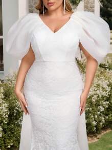 SHEIN Belle Vestido de novia elegante y romántico, de talla grande, con cuello en V, mangas abultadas, lazo y cola, de encaje blanco vintage