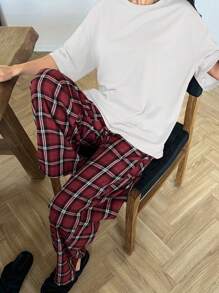 DAZY Lässiges, locker sitzendes Top und karierte Hose als Loungewear-Set, Outfit als Pyjama - Weiss - Übersicht 5
