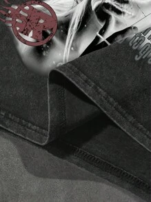 Manfinity EMRG Men Figure & Letter Graphic Tee