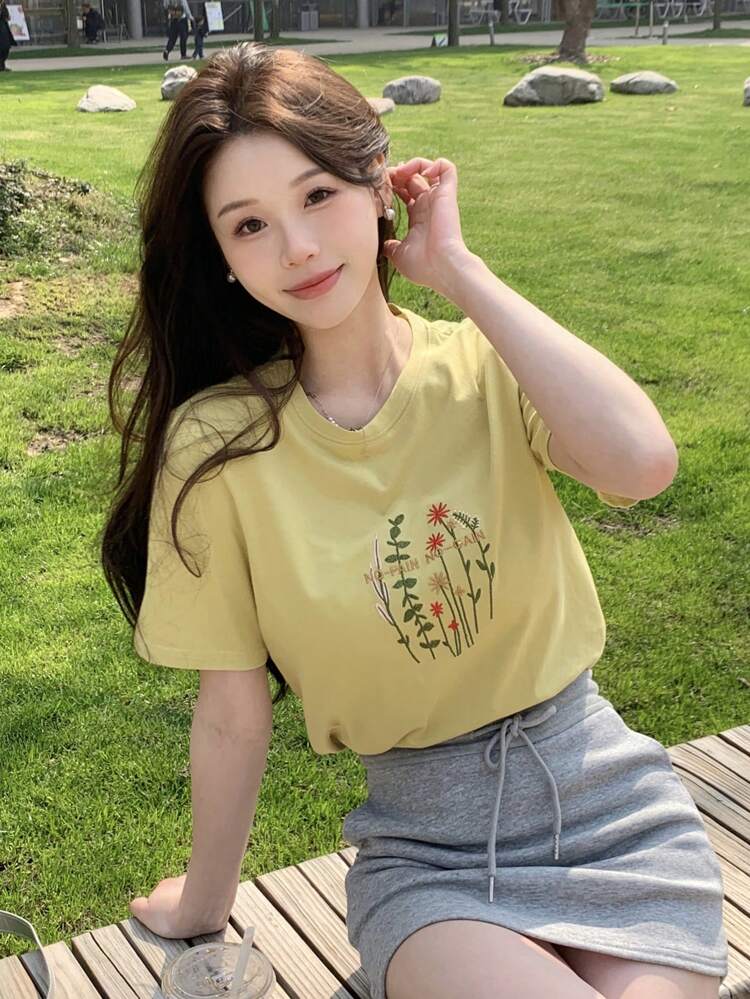Flower Embroidery Short Sleeve T-Shirt, Summer Casual Preppy Tops Easter
