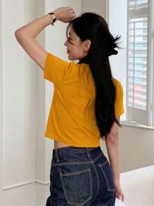 DAZY 女式夏季纯色圆领短袖休闲T恤学院风上衣短款女式上衣 - 黃色 - 查看 2