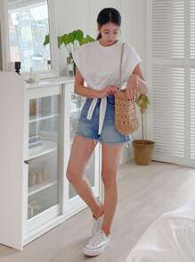 DAZY Camiseta Sólida Con Nudo En Dobladillo