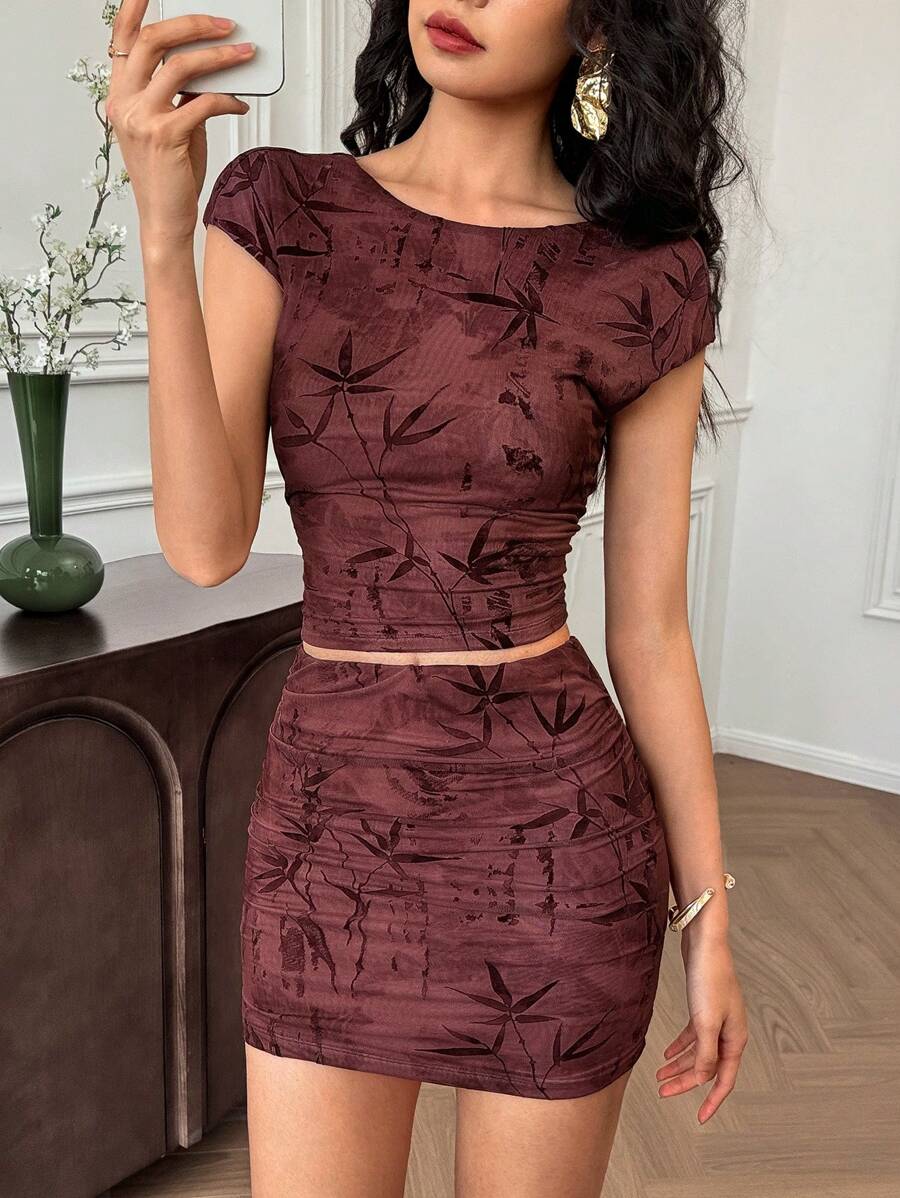 EastFlair 2pcs/Set Women Plant Print Crew Neck Short Sleeve Fitted Top And Mini Skirt Set