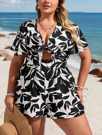 SHEIN VCAY 大码度假海岛浪漫黑白植物叶子剪影印花系带蝴蝶结连体裤，短袖宽松，适合南海滩、夏季等各种场合，包括欧洲夏季西部风情女装、可爱夏季装、海滩装、波西米亚风女装、度假装、嬉皮风女装、复活节装、锐舞装、乡村音乐会装、纳什维尔装、伊比沙岛装、复古系带上衣。