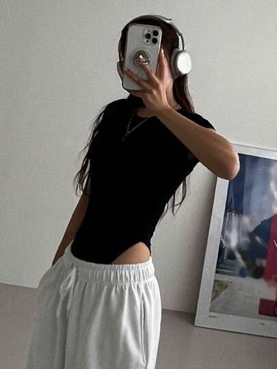 DAZY 女士夏季纯色修身圆领短袖连体衣，可作内衣或单穿，女士家居服套装